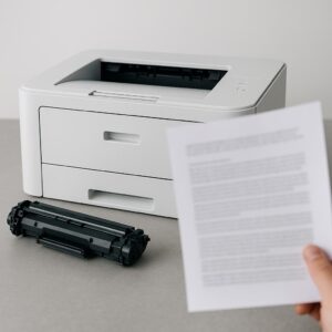 co zrobić, gdy drukarka laserową drukuje niewyraźnie?